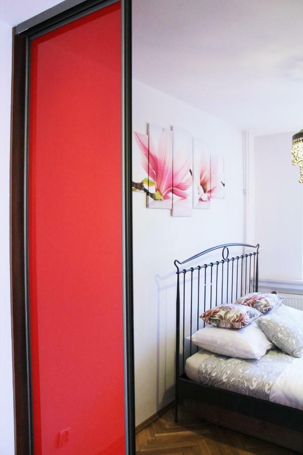 Cozy And Great Location By Cooee Apartments 바르샤바 외부 사진