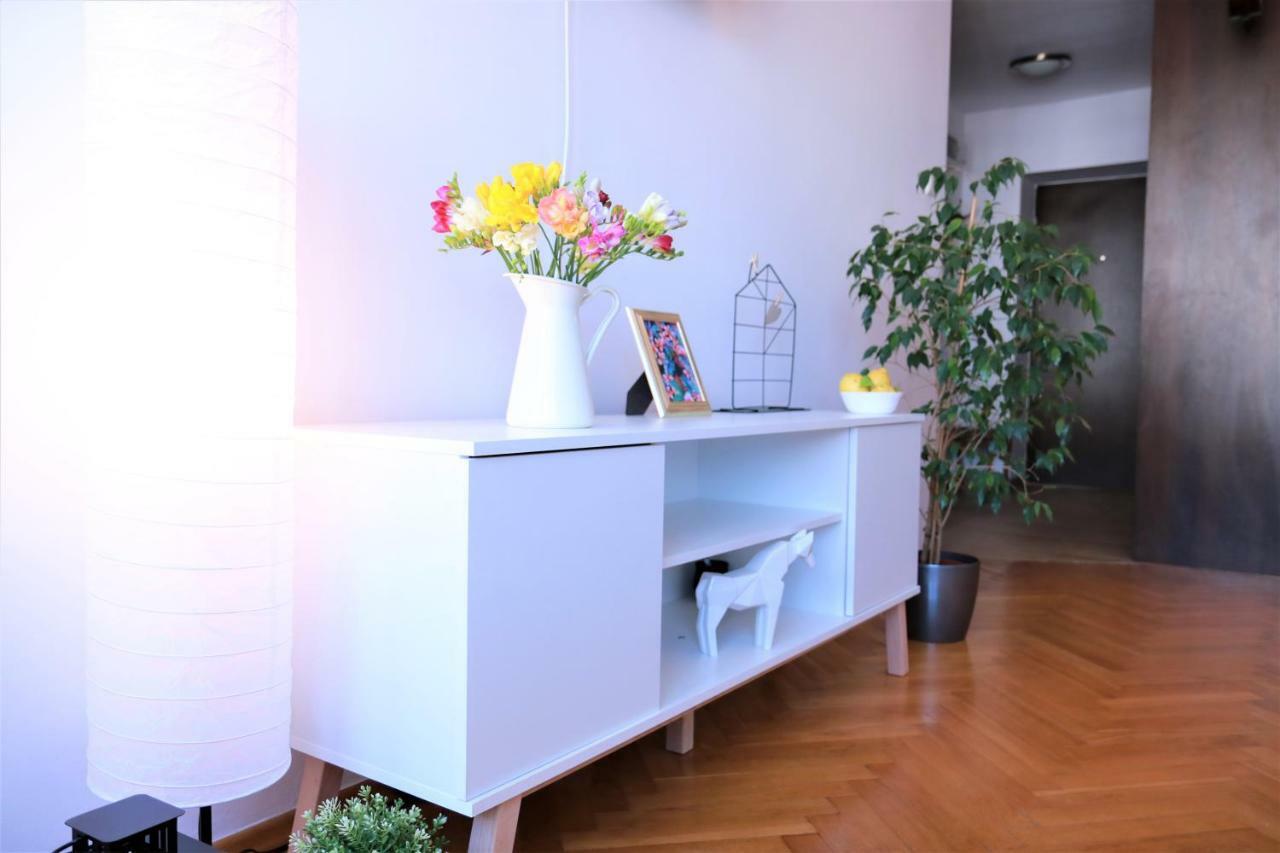 Cozy And Great Location By Cooee Apartments 바르샤바 외부 사진